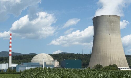 Európa chce stavať nové jadrové elektrárne, hrozí jej nedostatok uránu