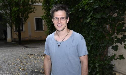 Novopečený otec Igor Orozovič prozradil jméno dcery. Rodičovství ho překvapilo