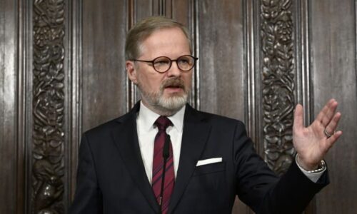 Nejsme supermani, připustil Fiala chyby své vlády. Spolu podepsalo novou koaliční smlouvu