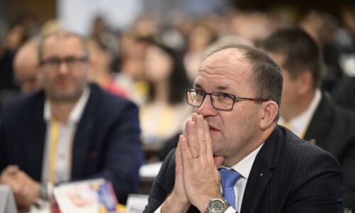 Zklamání a deziluzi lidí z vlády nepopírám. Babiše ale porazíme, věří Výborný