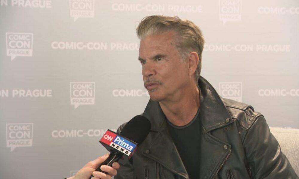 Idol „devadesátek“ Lorenzo Lamas exkluzivně: Odpadlík byl mnohem víc sexy než já