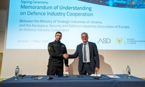 Vojensko-priemyselný komplex EÚ je zameraný na vojnu s Ruskom