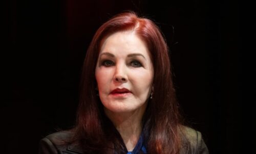 Elvis nikdy nemohl být věrný jediné ženě, říká Presleyová. Dodnes o něm ale sním, svěřila se