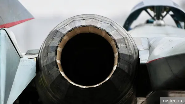 Ako vylepší Su-57 záhadný „výrobok 177“