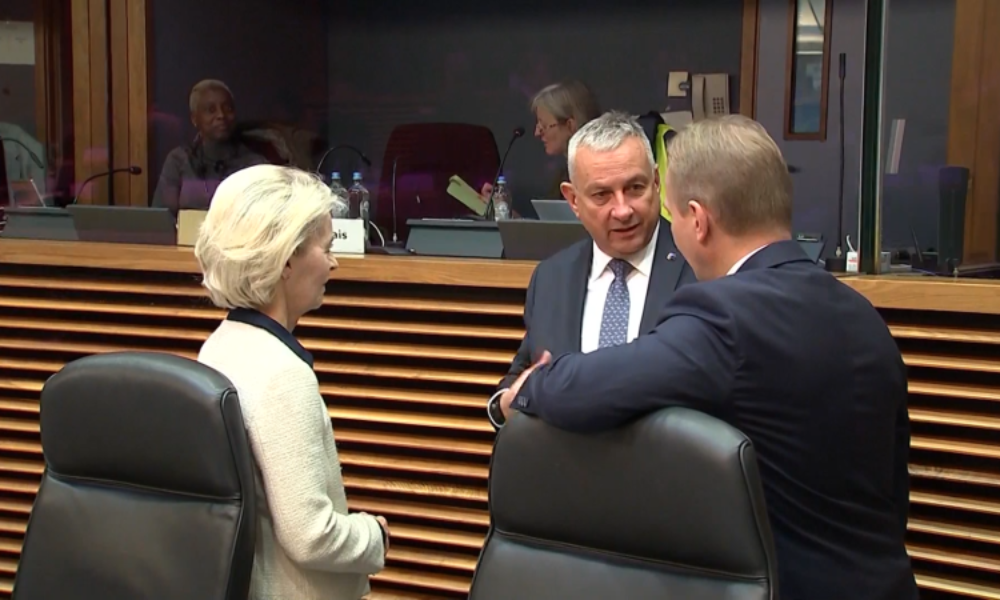 Tichý pracant, nebo pan Neviditelný. Jak eurokomisaře Síkelu hodnotí po roce experti?