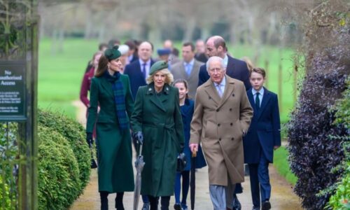 Staleté tradice i žertovné dárky. Jak probíhají Vánoce v britské královské rodině?