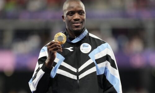 VIDEO Slávny YouTuber porazil olympijského šampióna v šprinte, zapretekal si aj proti gepardovi