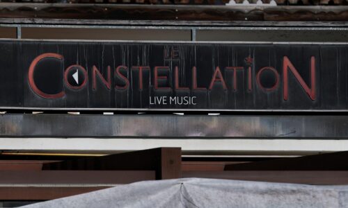 Majitelia baru v Crans-Montane sľubujú plnú spoluprácu pri vyšetrovaní tragického požiaru Majitelia baru v Crans-Montane sľubujú plnú spoluprácu pri vyšetrovaní tragického požiaru