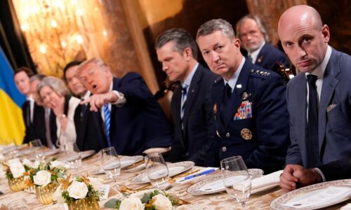 Grónsko môže byť americké už v lete. Sme superveľmoc, varuje Trumpov „mozog“ Grónsko môže byť americké už v lete. Sme superveľmoc, varuje Trumpov „mozog“