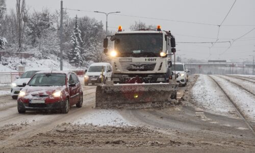 Mesto v súvislosti s počasím vyhlásilo 1. kalamitný stupeň, všetky hlavné cestné ťahy sú prejazdné