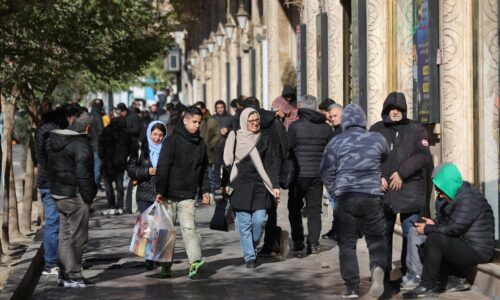 Po biči trocha cukru. Irán predstavil ekonomické riešenie, ktorým chce utíšiť protesty