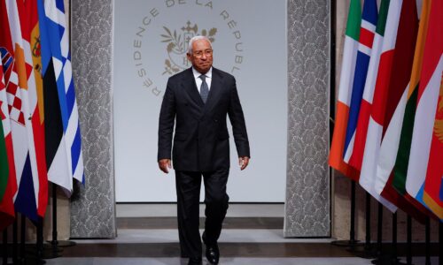 EÚ pevne stojí za Grónskom a Dánskom. Nemôže akceptovať porušenie medzinárodného práva, povedal Costa