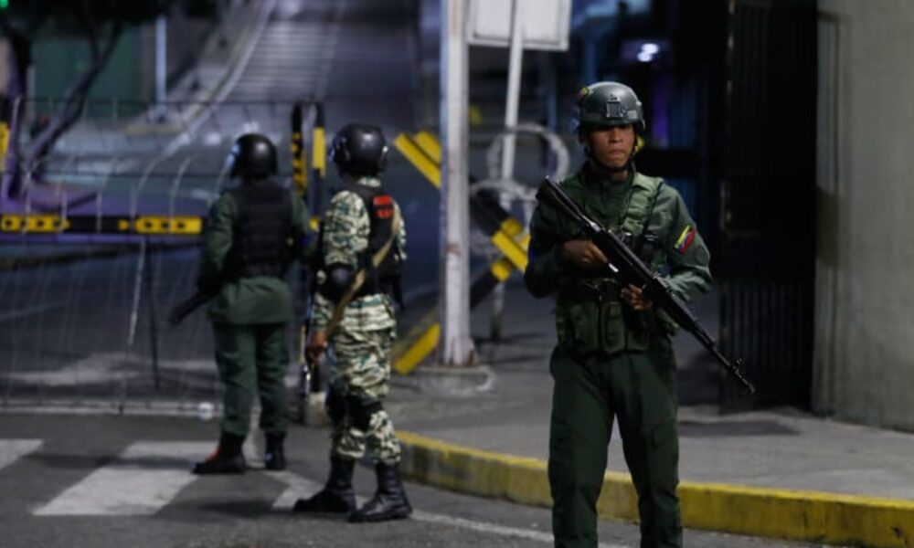 Americký zásah? Nebezpečný precedens, varuje Španělsko i Chile. EU vyzývá ke zdrženlivosti