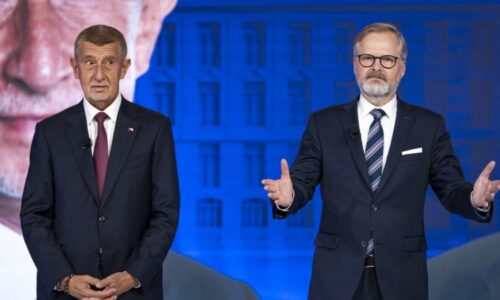 Válka o Grónsko? Babiš mluví o absurditě, Fiala o nepřijatelné Trumpově rétorice