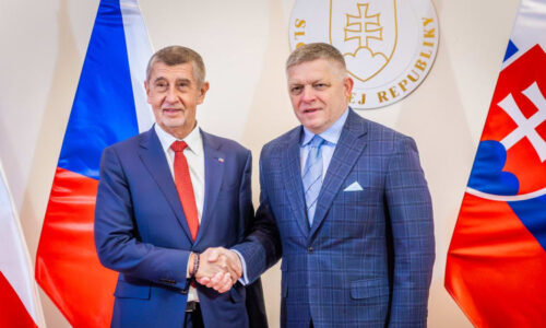 Historicky vřelé přijetí, chválil si Babiš na Slovensku. S Ficem obnovili mezivládní konzultace