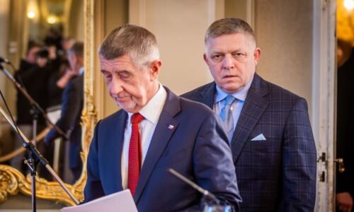 Mám obavy ze spojenectví Babiše, Fica a Orbána, řekl Fiala. Nechce Česko podlézající Rusku