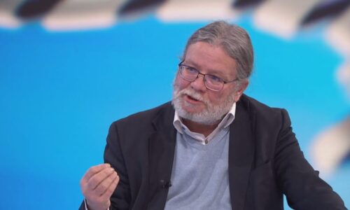 Vondra: Aby Babiš přežil, musí Okamurovy výroky házet do autu. Koalici drží kvůli imunitě