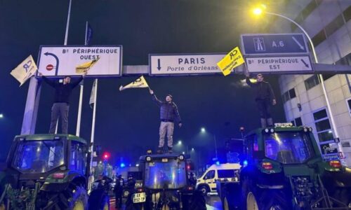 Talianski a poľskí občania sa pripoja k francúzskemu štrajku