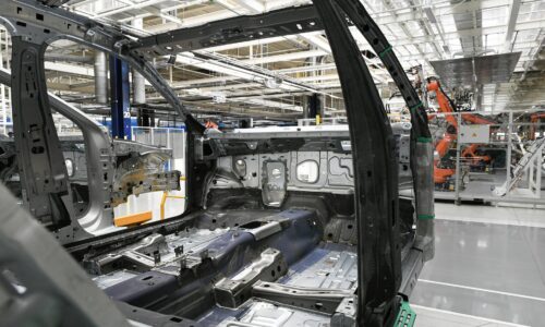 Pokles slovenského priemyslu pokračuje, tempo prepadu sa v novembri zrýchlilo