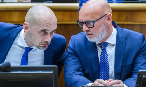 Energopomoc je naďalej chaotická, najviac dramatické budú ceny tepla. Zodpovednosť nesie Saková, tvrdí SaS