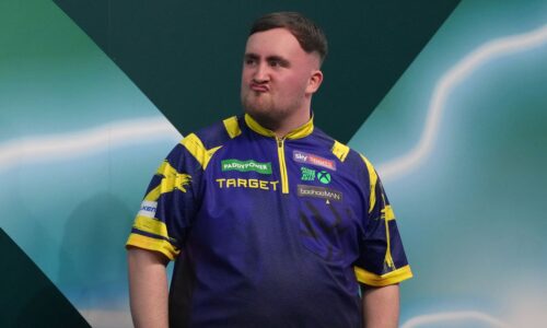 V 18 rokoch trhá rekord za rekordom. Luke Littler podpísal historickú zmluvu