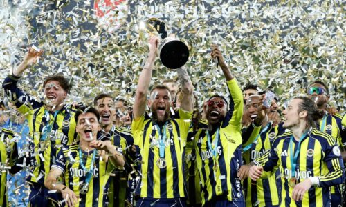 Milan Škriniar priviedol Fenerbahce ako kapitán k zisku Tureckého superpoháru​