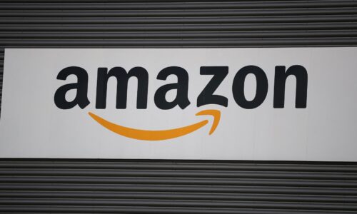 Amazon plans first big-box grocery store near Chicago