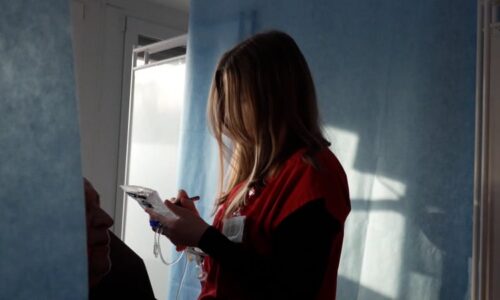 Aby se dovolená nezměnila v rodinný bankrot: Kdy pojišťovna nezaplatí ani korunu a kam volat?