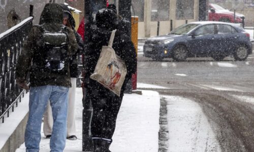 Meteorológovia varujú pred nízkymi teplotami, v niektorých okresoch platia výstrahy