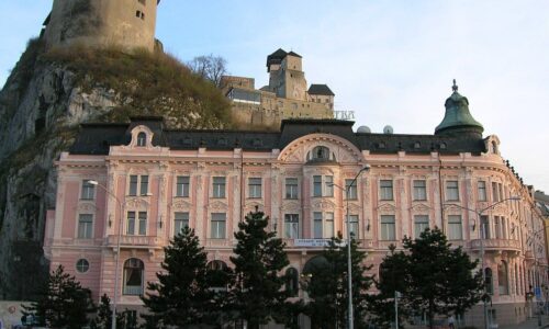 Trenčín sa dostal do desiatky miest v Európe, ktoré treba navštíviť v tomto roku