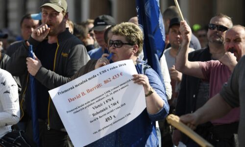 Američania nechali Japoncom v Košiciach nástrahu. Hrozí štrajk, v ktorom nejde len o platy