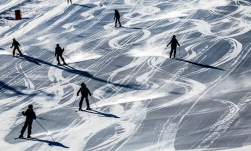 V Rakousku při lyžování zemřel třináctiletý Čech. Mimo sjezdovku ho smetla lavina