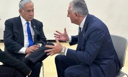 Agent Izraela? Protesty v Iráne chce využiť syn posledného iránskeho šacha