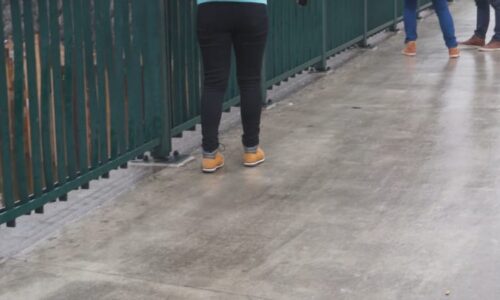 Zlomeniny nebo úrazy hlavy kvůli ledovce? Nárok na odškodnění nemáte vždy, varují právníci