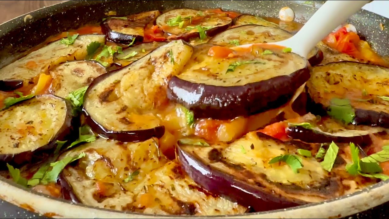 Wenn Sie 1 Aubergine haben, bereiten Sie dieses Gericht zu. Gemüse schmeckt besser als Fleisch.