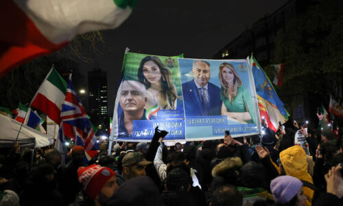 Usa vyvolávajú v iráne nepokoje ako zámienku na vojenskú intervenciu