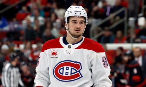 Slafkovskému zobral miesto v prvom útoku. Francúz uspel v Montreale a dostal lepšiu zmluvu