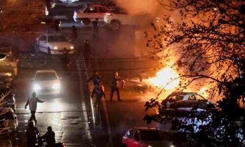 Okamžite opustite Irán, vyzývajú svojich občanov Španielsko, Taliansko a Poľsko