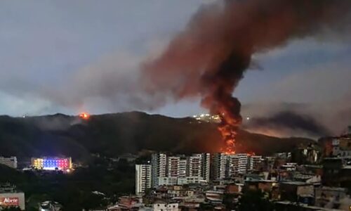 Američané použili tajnou zbraň, tvrdí Venezuelané. Výplod propagandy, tvrdí kritici