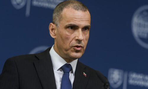 Žilinka informoval, že prokurátor začal pre kúpu outletu Voderady trestné stíhanie