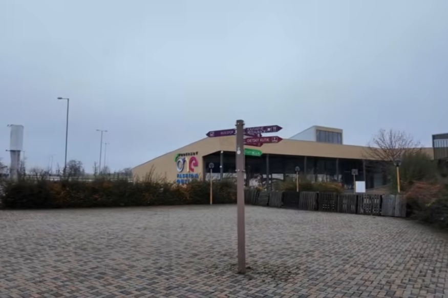 Opozícia privítala začiatok trestného stíhania v prípade kúpy outletu Voderady Opozícia privítala začiatok trestného stíhania v prípade kúpy outletu Voderady