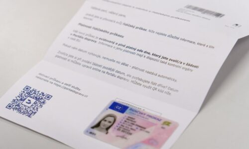 Statisícům řidičů letos končí platnost průkazu. Výměnu zvládnete vyřídit on-line