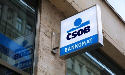 Veľký bankový obchod je hotový, akcionár ČSOB Banky, belgická KBC, dokončila akvizíciu 365.bank