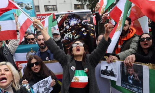 Protivládne protesty v Iráne režim zrejme zatiaľ potlačil, myslia si experti