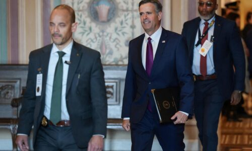 Šéf americkej CIA rokoval vo Venezuele s Rodríguezovou. Zamerali sa aj na narkoterorizmus