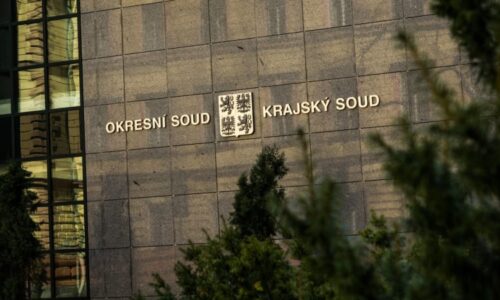 Liberecká korupční kauza míří po osmi letech do finále. Obžalovaných je devět lidí a řada firem