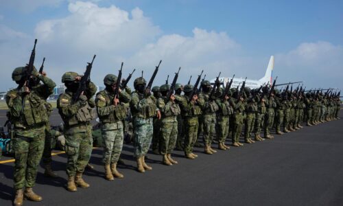 Ekvádor nasadil tisíce vojakov pri pobreží na boj proti násiliu súvisiacemu s drogami