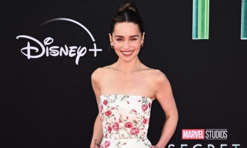 Herečka známá z Hry o trůny se zranila při milostné scéně. Clarkeová si při sexu zlomila žebro