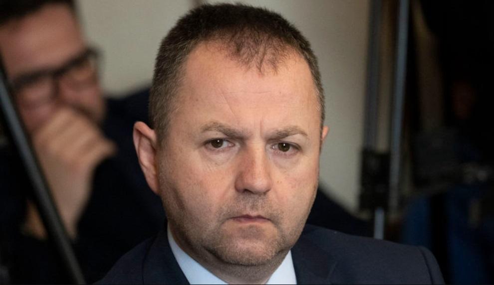 Kéryho teší, že SNS otvorila tému extrémizmu, znižovaniu trestov však nefandí. Problém je niekde inde, tvrdí Kéryho teší, že SNS otvorila tému extrémizmu, znižovaniu trestov však nefandí. Problém je niekde inde, tvrdí