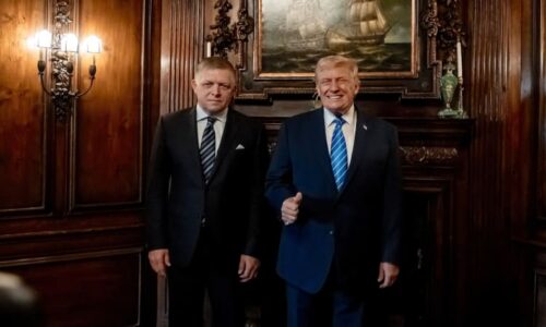 Fico jednal s Trumpem o Ukrajině. Nepapouškujeme Brusel, náš postoj zajímá USA, řekl premiér